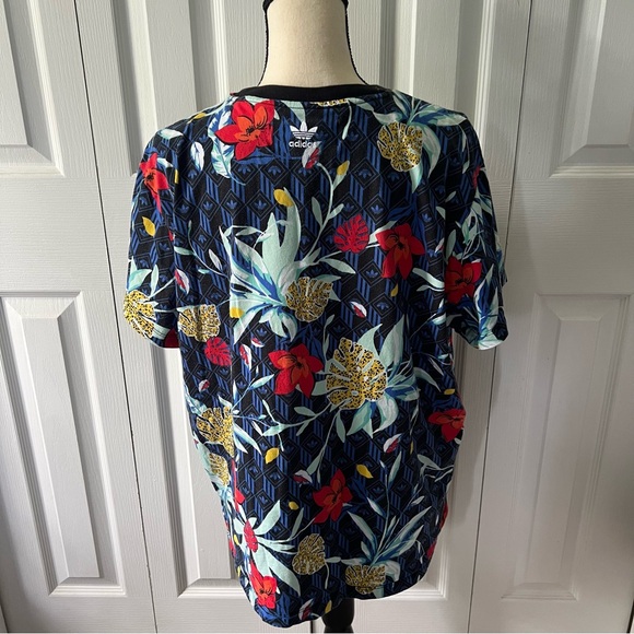 adidas Women’s Floral Logo Tee - Navy Multi - Picture 9 of 9